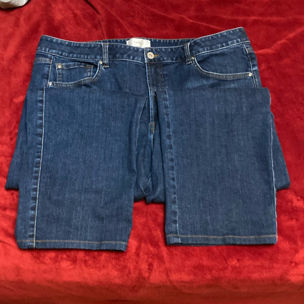Sene men’s custom denim jeans.